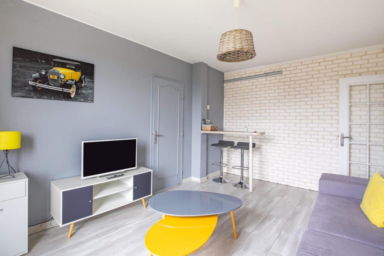 Appart T3 Bien situé a Bourges + Wifi Extérieur photo