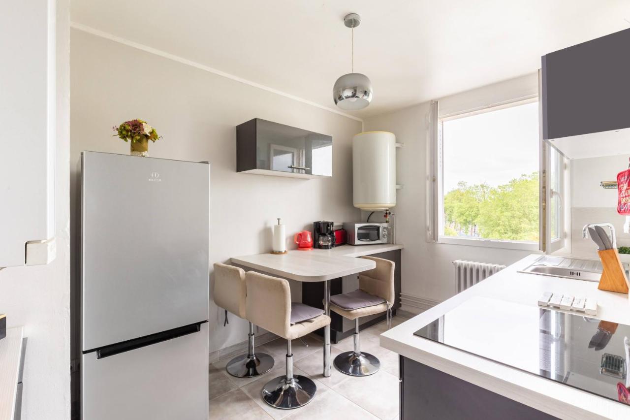 Appart T3 Bien situé a Bourges + Wifi Extérieur photo